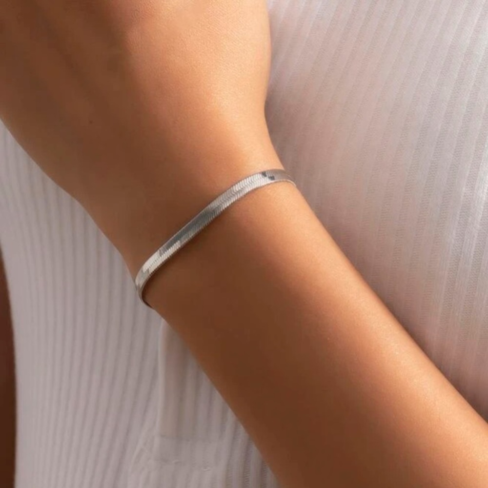 Silver Herringbone Flat Snake Bracelet